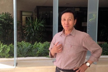 Hành khách bị phạt 44.000 USD vì nhất quyết tập yoga trên máy bay