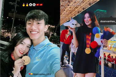 Bạn gái e ấp dựa vai Đoàn Văn Hậu, cùng ăn mừng chiến thắng trước khi xa nhau