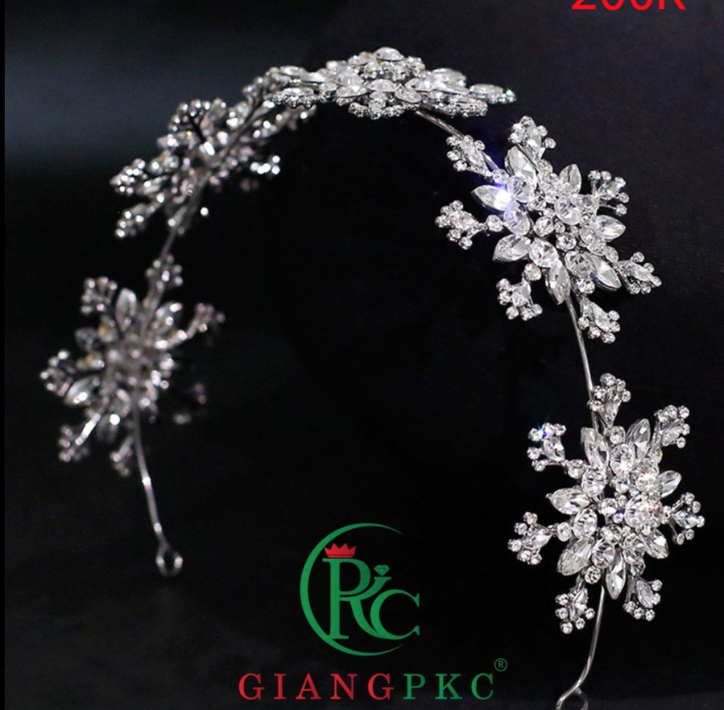 Giangpck gợi ý mẫu vương miện cô dâu và phụ kiện cưới cho cặp đôi - 5 Giangpck gợi ý mẫu vương miện cô dâu và phụ kiện cưới cho cặp đôi - 5