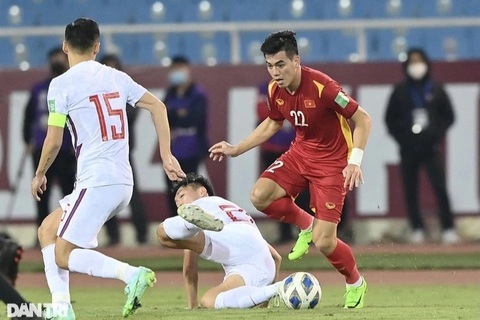 Sút tung lưới Trung Quốc, Tiến Linh lập kỷ lục ở vòng loại World Cup
