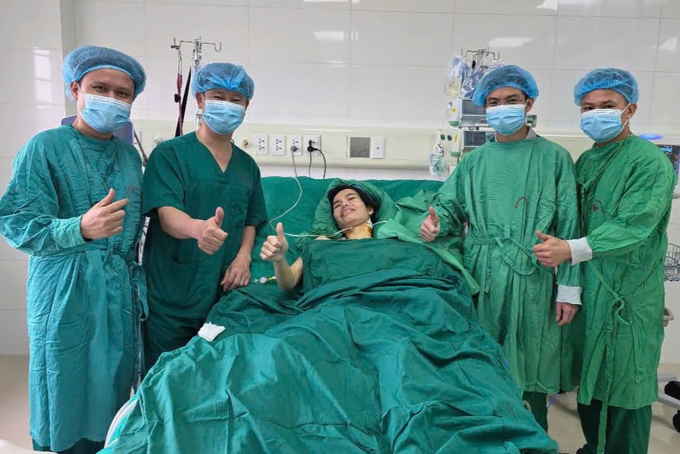 Người mẹ 2 con trở về từ cõi chết: “Đến giờ em vẫn ngỡ như trong mơ” - 2 Người mẹ 2 con trở về từ cõi chết: “Đến giờ em vẫn ngỡ như trong mơ” - 2