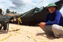 Ngư dân: Đền bù mấy cũng ăn hết, mong biển sạch trở lại