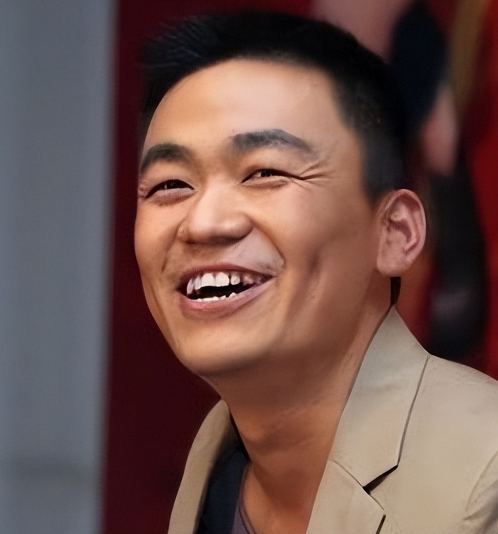 Cuộc sống hiện tại của vua hài bị vợ cắm sừng, âm mưu chiếm đoạt tài sản - 1 Cuộc sống hiện tại của vua hài bị vợ cắm sừng, âm mưu chiếm đoạt tài sản - 1