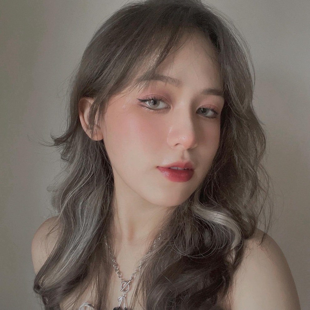 Hot girl xứ Huế cao 1m58 chia sẻ bí quyết chọn đồ, chụp ảnh cho bạn nữ - 8 Hot girl xứ Huế cao 1m58 chia sẻ bí quyết chọn đồ, chụp ảnh cho bạn nữ - 8