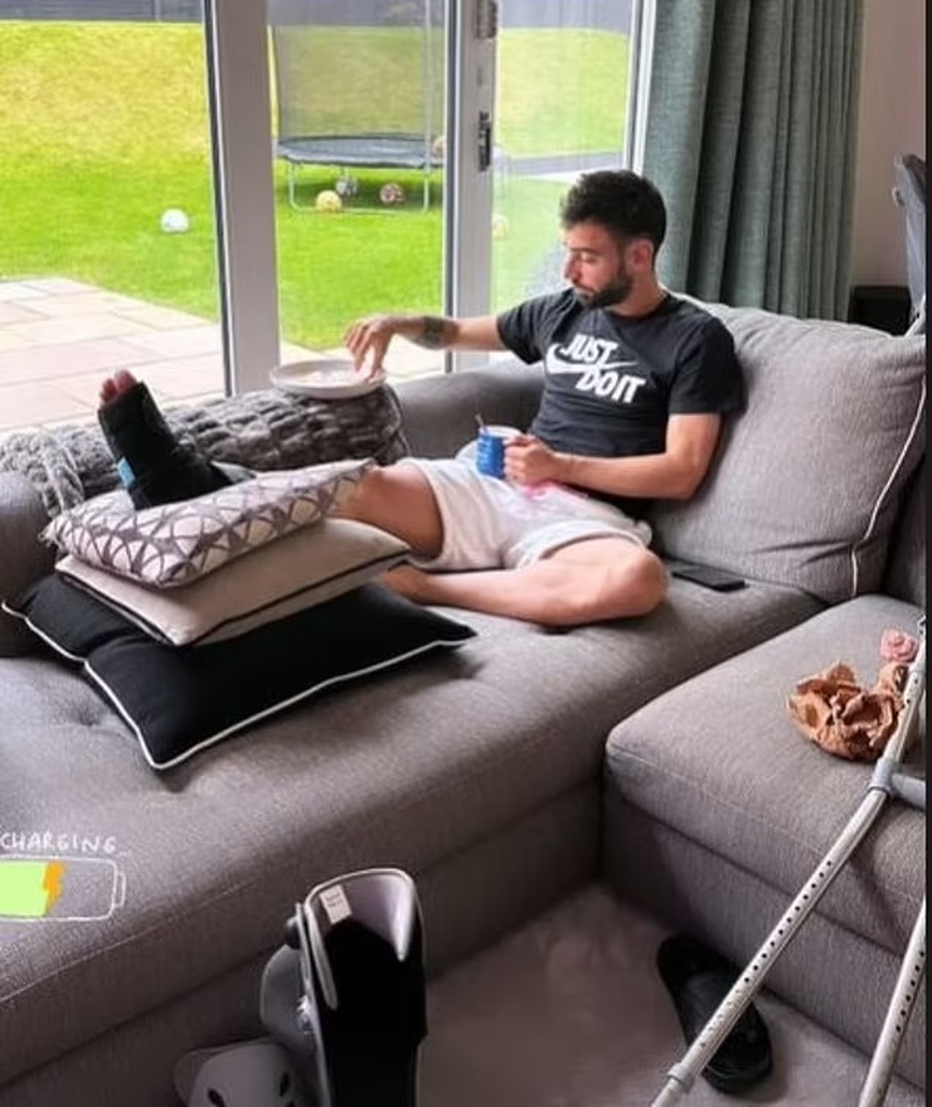 Man Utd đón tin dữ từ Bruno Fernandes - 1 Man Utd đón tin dữ từ Bruno Fernandes - 1
