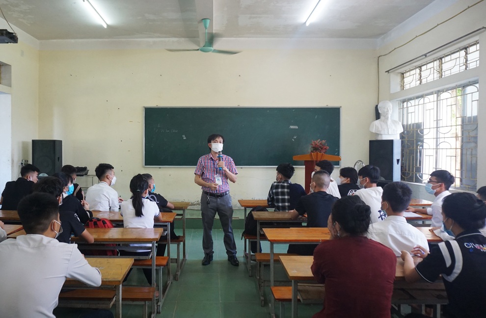 Nhiều học sinh trường nghề có điểm thi tốt nghiệp THPT ấn tượng - 4 Nhiều học sinh trường nghề có điểm thi tốt nghiệp THPT ấn tượng - 4