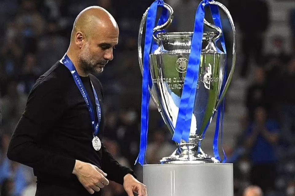 Sai lầm chết người của HLV Pep Guardiola khiến Man City thua đau Chelsea - 6 Sai lầm chết người của HLV Pep Guardiola khiến Man City thua đau Chelsea - 6
