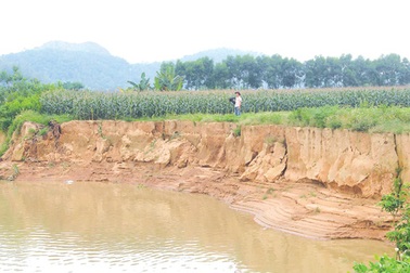 “Cát tặc” lộng hành với nhiều thủ đoạn tinh vi