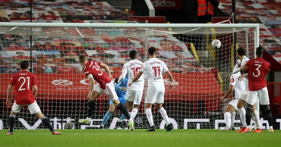Man Utd giành chiến thắng tối thiểu trước Watford - 2 Man Utd giành chiến thắng tối thiểu trước Watford - 2