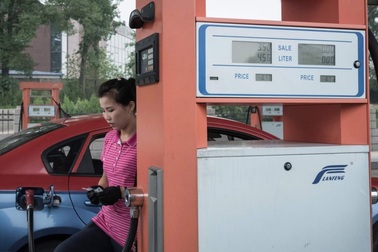 Giá nhiên liệu tại Triều Tiên tăng “chóng mặt” sau lệnh trừng phạt của LHQ