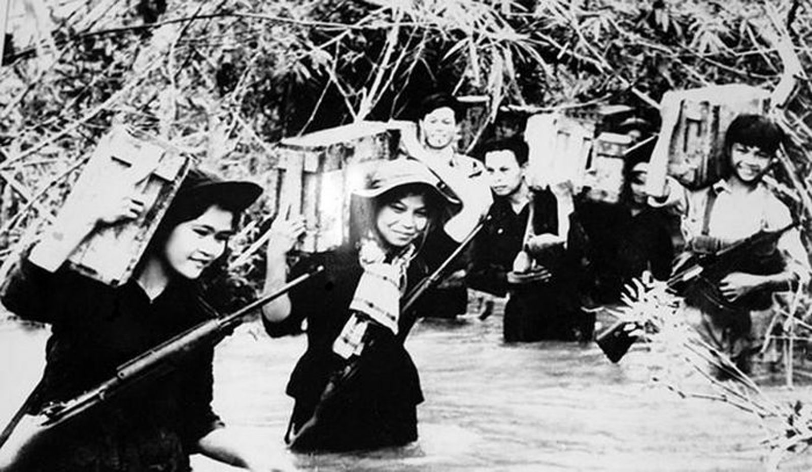 thanh nien xung phong.jpg thanh nien xung phong.jpg