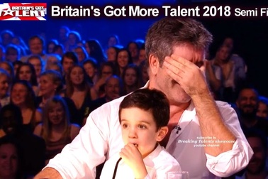 Simon Cowell đưa con lên truyền hình