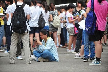 “Đột nhập” kỳ thi đại học lớn nhất thế giới