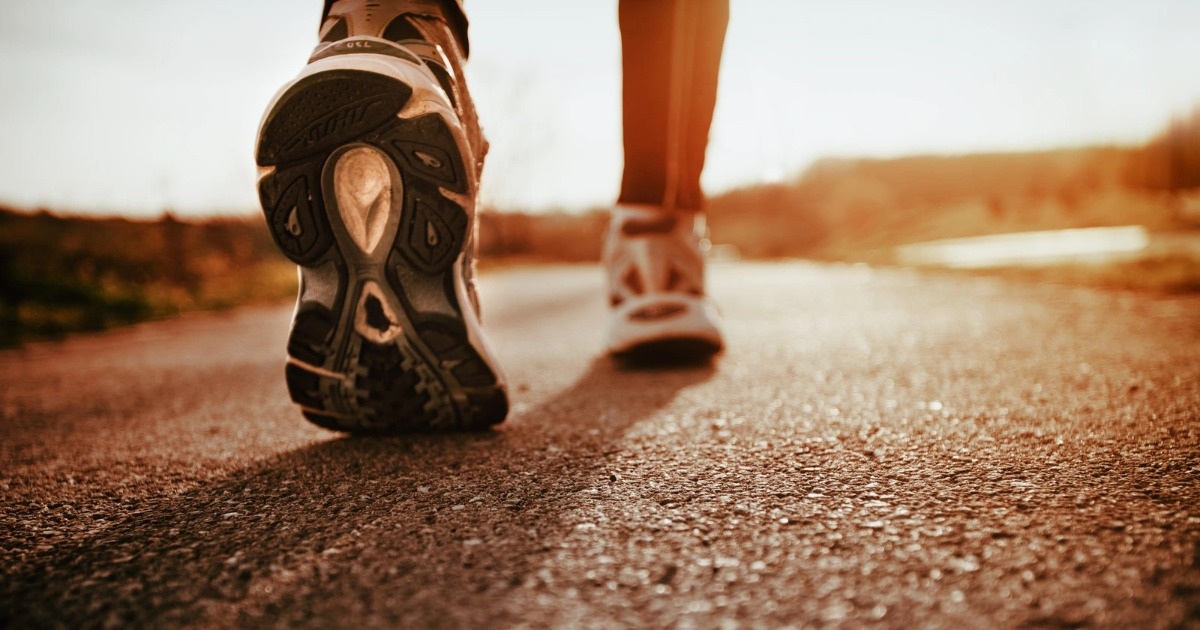 Đi bộ 7.000 bước mỗi ngày "mở khóa" cơ thể thế nào? | Báo Dân trí