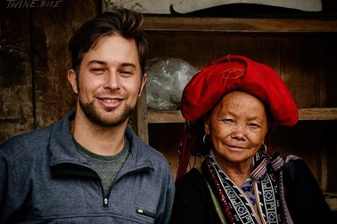 Chàng Tây bán gia sản để đi “phượt” mê mẩn Việt Nam không muốn về