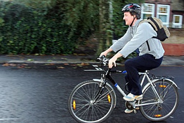 Lãnh đạo đảng Bảo thủ Anh lại... mất xe 