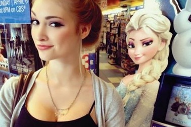 Thích thú khi “đối đầu” với các nhân vật hoạt hình kinh điển