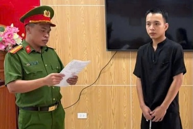 Lừa đảo xuyên quốc gia bằng chiêu cào trúng thưởng “Vé Số Đại Lộc 999”