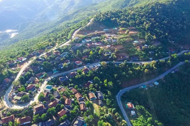 Bài 1: Chung tay xóa "trũng nghèo" miền Tây Nghệ An