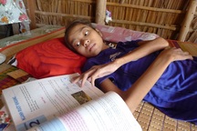 Mắc bệnh ung thư dạng hiếm, nữ sinh lớp 7 chỉ còn da bọc xương