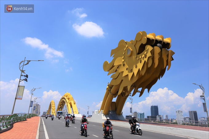 Nhịp sống Đà Nẵng ngày đầu tiên nới lỏng giãn cách xã hội - Ảnh 1. Nhịp sống Đà Nẵng ngày đầu tiên nới lỏng giãn cách xã hội - Ảnh 1.