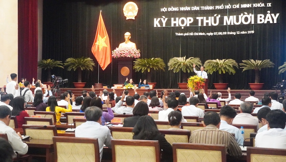 HĐND TPHCM miễn nhiệm 2 chức danh trưởng ban - 1 HĐND TPHCM miễn nhiệm 2 chức danh trưởng ban - 1