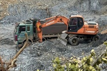 Khởi tố 3 đối tượng khai thác khoáng sản trái phép, thu lợi hơn 13 tỷ đồng