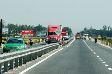 Vì sao 16.000 tỷ đồng vốn dư dự án giao thông “nằm yên” 8 tháng trời?