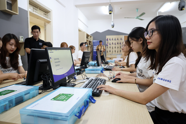 Những đam mê công nghệ được "chắp cánh" từ Samsung Innovation Campus