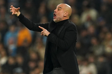 Man City bị chê dùng tiền mua danh hiệu, Pep Guardiola phản ứng bất ngờ