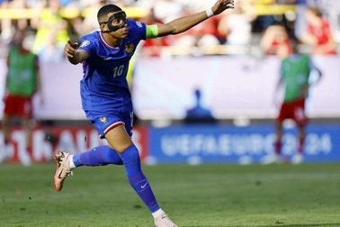 Mbappe ghi bàn đầu tiên ở Euro, Pháp rơi vào nhánh đấu "tử thần"