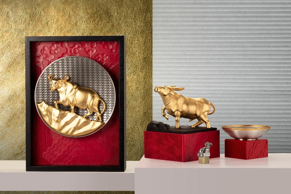 VietinBank Gold Jewellery mở hội Xuân Ngưu Hoan cùng đồng xu Trâu Vàng 999.9 độc đáo - 5 VietinBank Gold Jewellery mở hội Xuân Ngưu Hoan cùng đồng xu Trâu Vàng 999.9 độc đáo - 5
