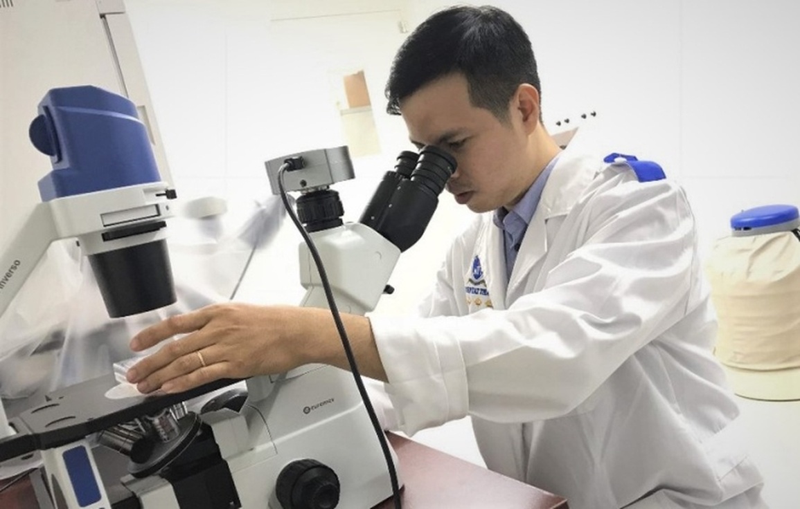 Ba gương mặt giáo dục tuổi hổ xuất sắc - 4 Ba gương mặt giáo dục tuổi hổ xuất sắc - 4