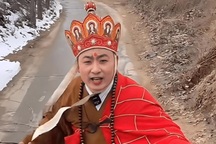 Ngôi sao mạng xã hội Trung Quốc đột tử ở tuổi 37