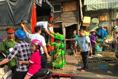 Khó dẹp vì nhiều người lấn chiếm vỉa hè có tiền, có lực, có quan hệ