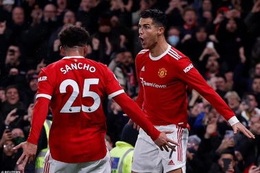 C.Ronaldo nói gì sau cú đúp bàn thắng vào lưới Arsenal?