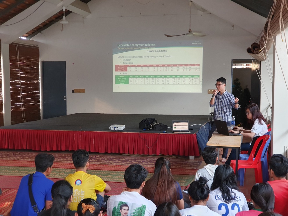 9X Nam Định mê điện gió, chinh phục thành công học bổng Chevening của Anh - 4 9X Nam Định mê điện gió, chinh phục thành công học bổng Chevening của Anh - 4