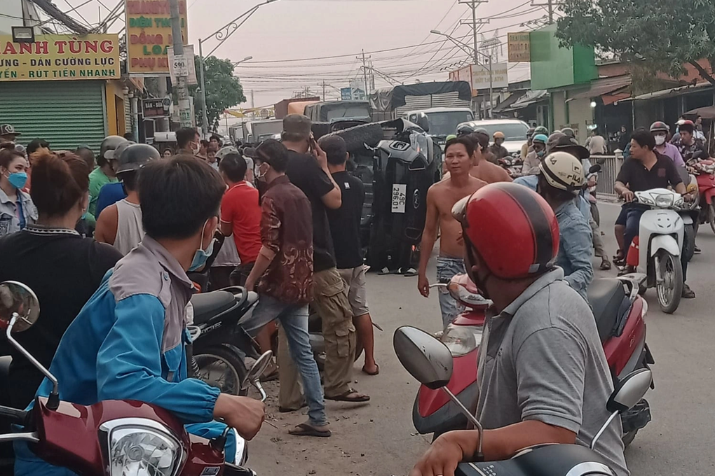 Thiếu tá công an cùng 2 người bị ô tô nghi chở hàng cấm tông tử vong - 3 Thiếu tá công an cùng 2 người bị ô tô nghi chở hàng cấm tông tử vong - 3