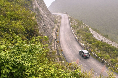 Những gạch đầu dòng có ý nghĩa sống còn với tài xế khi lên dốc, đổ đèo