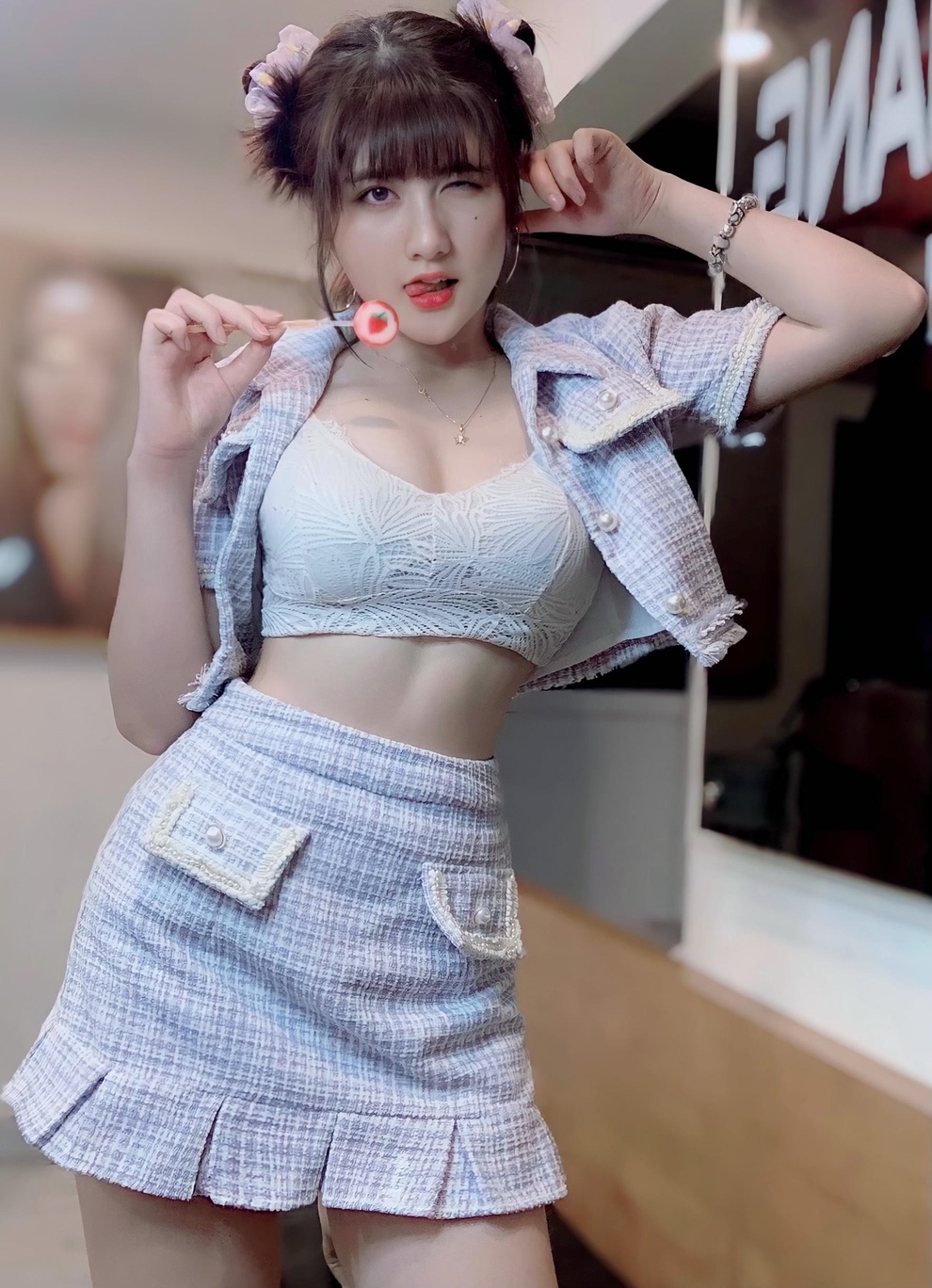 Hot girl Hải Phòng khiến dân tình bỏng mắt vì ngoại hình nóng bỏng - 3 Hot girl Hải Phòng khiến dân tình bỏng mắt vì ngoại hình nóng bỏng - 3