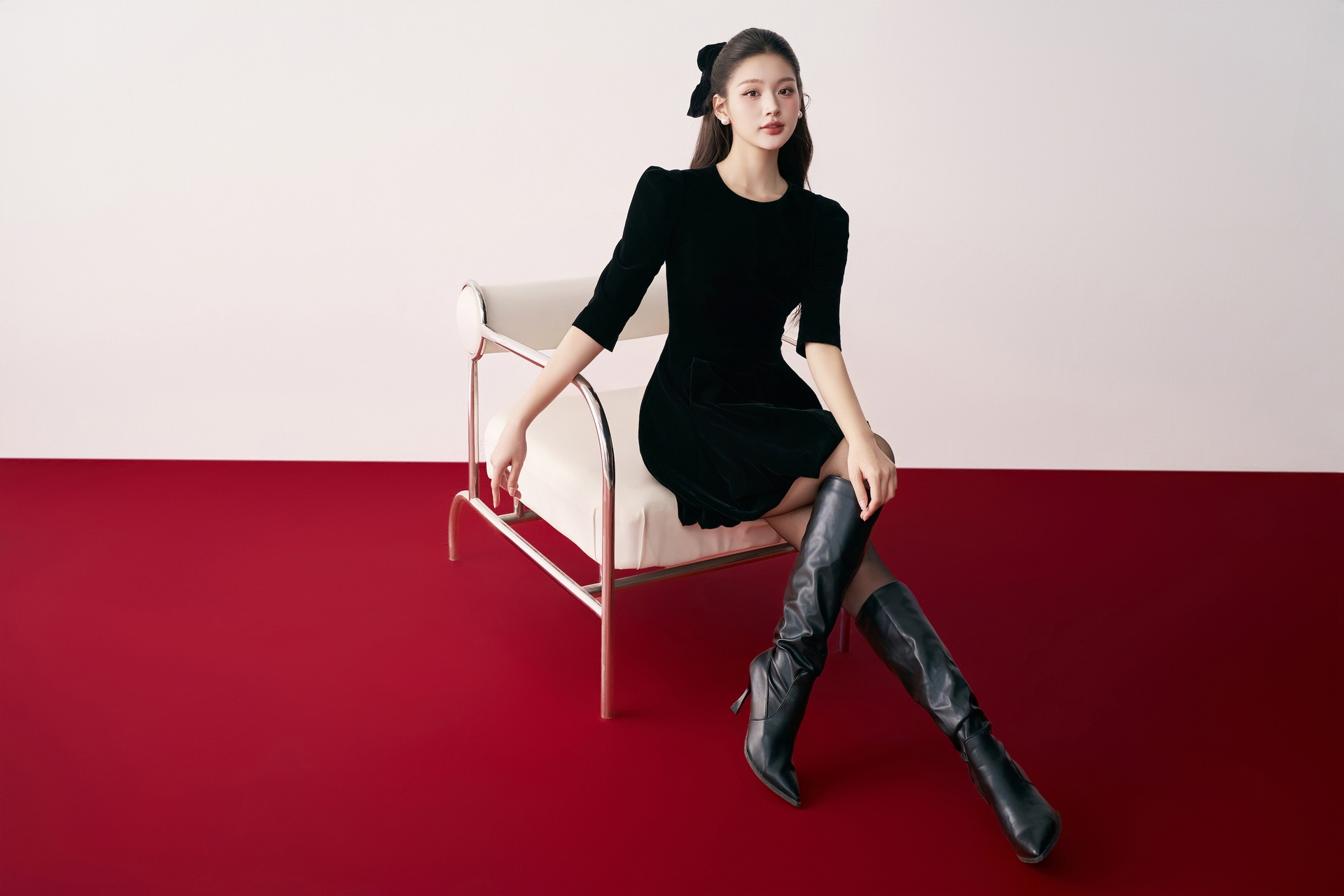 4 gam màu giúp phái đẹp nâng tầm phong cách trong mùa lễ hội - 5 4 gam màu giúp phái đẹp nâng tầm phong cách trong mùa lễ hội - 5