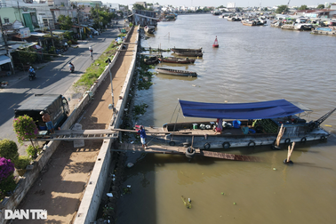 Thương hồ bỏ chợ nổi, cửu vạn thất nghiệp nháo nhác mưu sinh