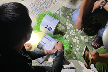 Bắt giữ đối tượng thông chốt CSGT, phi tang 2kg ma túy