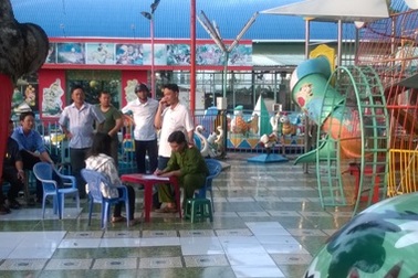 Phát hiện thi thể thanh niên nằm cạnh ống kim tiêm còn dính máu