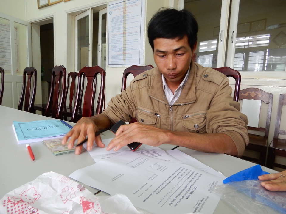 Cậu bé 8 tuổi đã qua đời được bạn đọc tiếp tục giúp đỡ gần 200 triệu đồng - 1 Cậu bé 8 tuổi đã qua đời được bạn đọc tiếp tục giúp đỡ gần 200 triệu đồng - 1