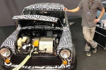 Xu hướng biến xe cổ thành ô tô điện nở rộ trên thế giới