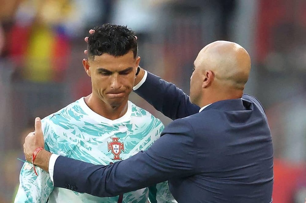 C.Ronaldo phá vỡ lời nguyền ở World Cup: Khát khao xé toạc bầu trời