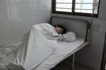 Hàng chục người bị ngộ độc nghi do ăn bánh mì