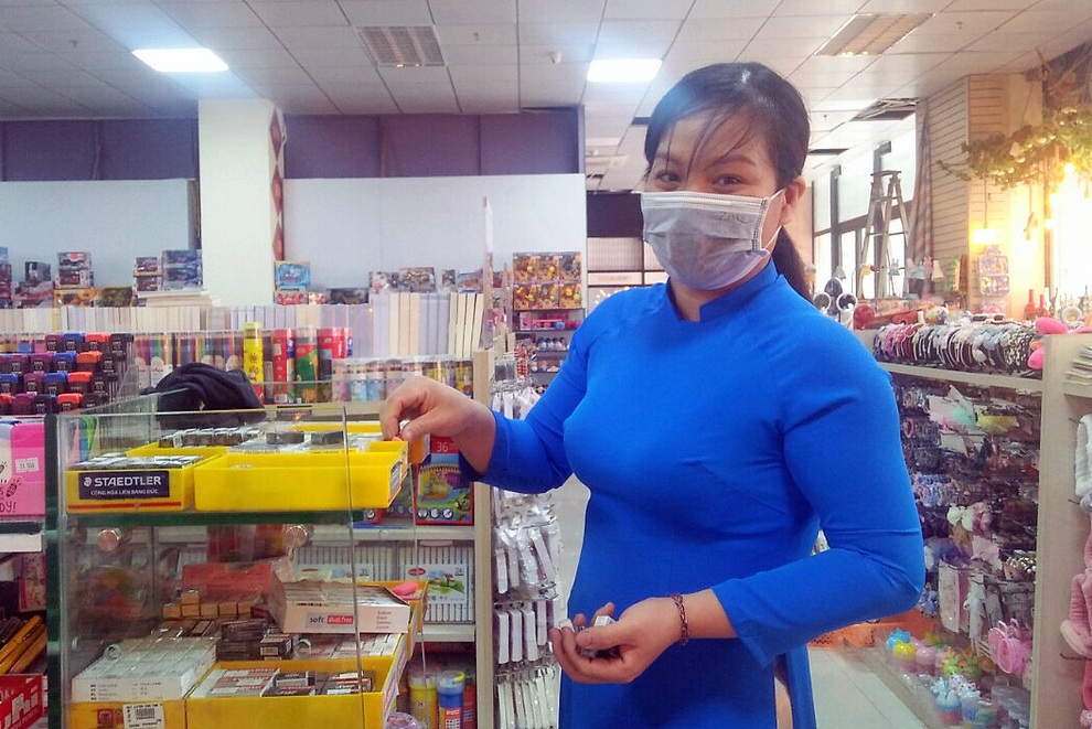 Hà Nội: Bớt giãn cách, tăng tuyển lao động - 1 Hà Nội: Bớt giãn cách, tăng tuyển lao động - 1
