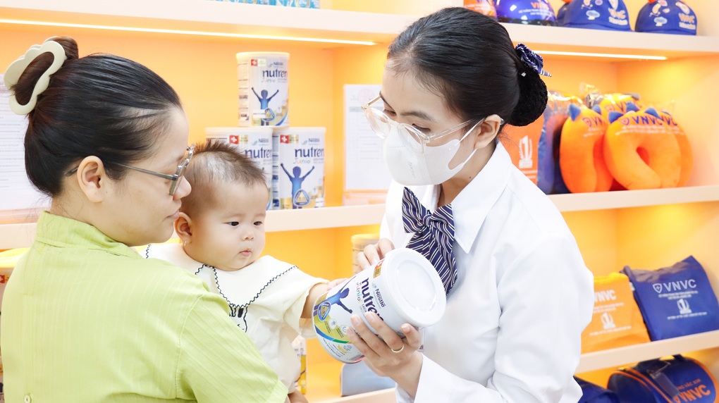 VNVC hợp tác mang giải pháp dinh dưỡng y học hàng đầu châu Âu đến người Việt - 2 VNVC hợp tác mang giải pháp dinh dưỡng y học hàng đầu châu Âu đến người Việt - 2
